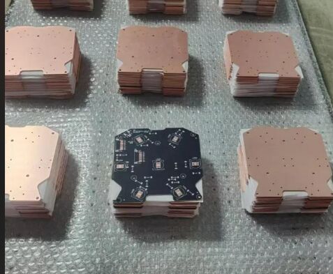 Buen precio Control de impedancia de placa PCB con base de cobre FR4 para estabilidad operativa a largo plazo en línea