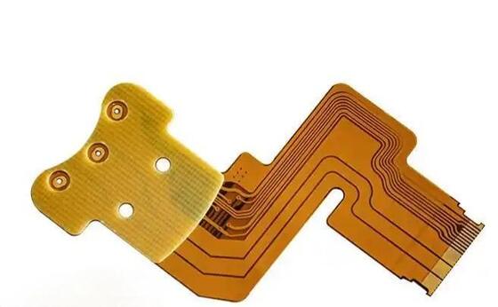 calidad Placa PCB flexible con cubierta amarilla de refuerzo FR4 y serigrafía blanca que proporciona soluciones de circuitos fábrica